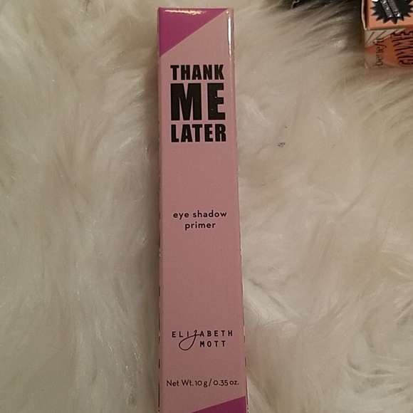 Anastasia, benefit brow gel, and eyelid primer - Picture 4 of 4